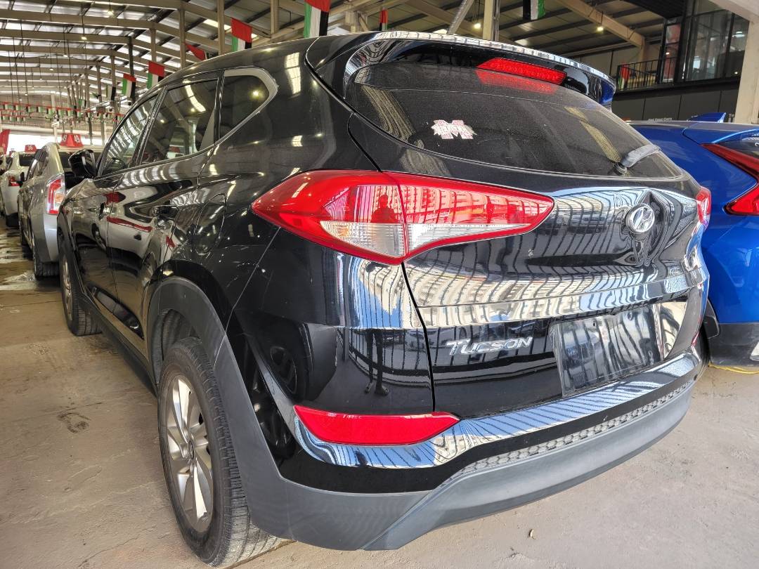 2017 HYUNDAI TUCSON — 131694 Miles — Lot 40430156 — Main - Marhaba Auctions Used Cars - Image 3