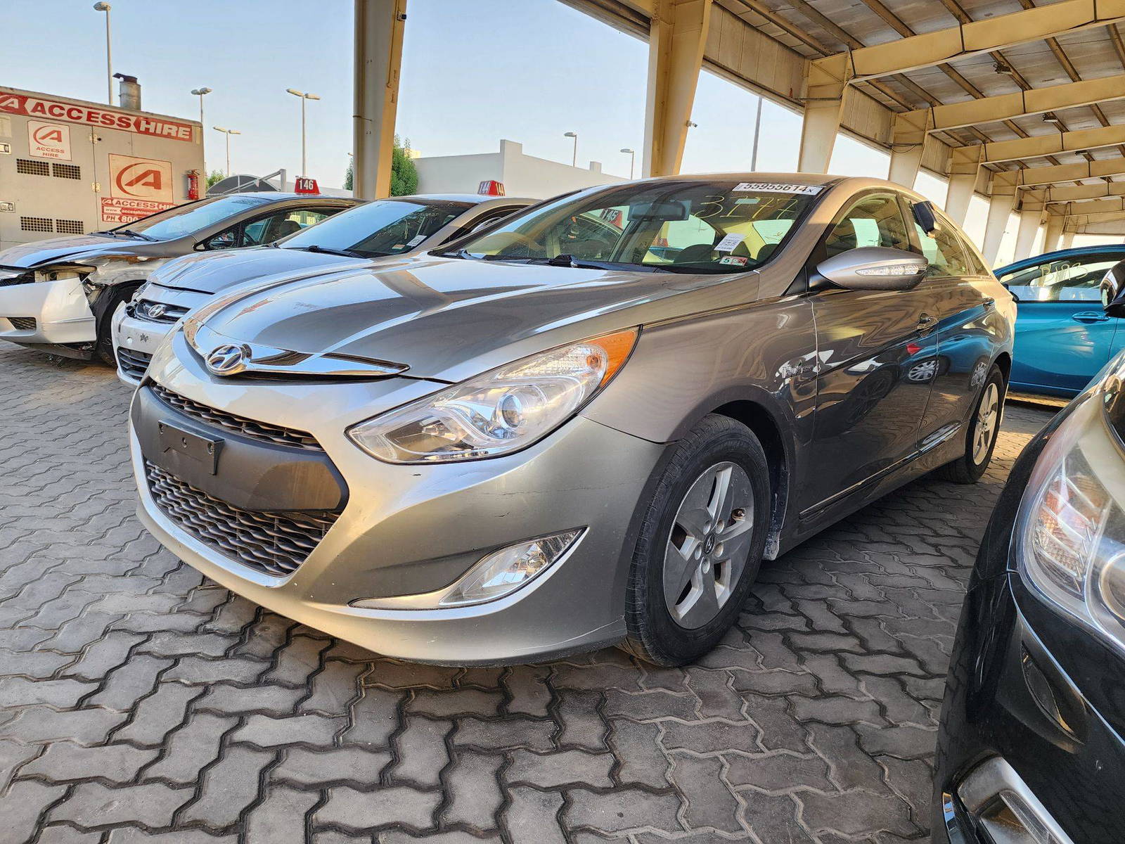 2011 HYUNDAI SONATA — 116935 Miles — Lot 3177 — Souq - Marhaba Auctions Used Cars - Image 5