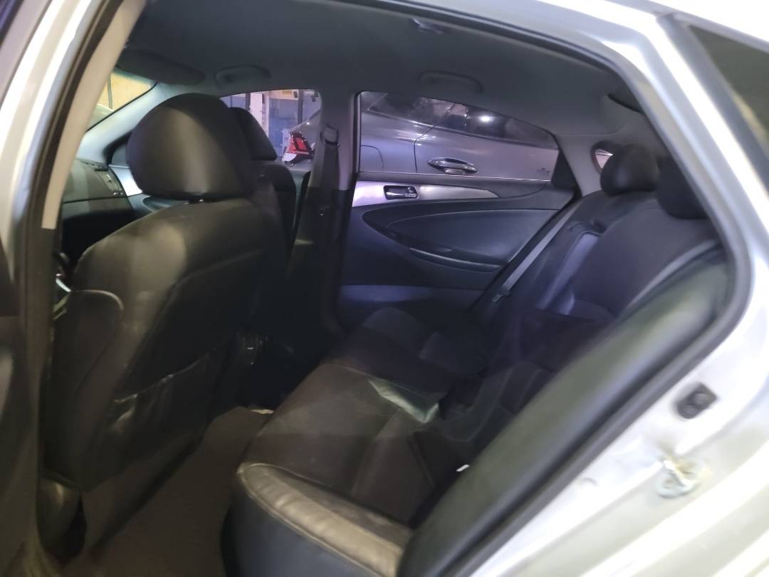 HYUNDAI SONATA 2012 - Marhaba Auction Used Cars - Image 6