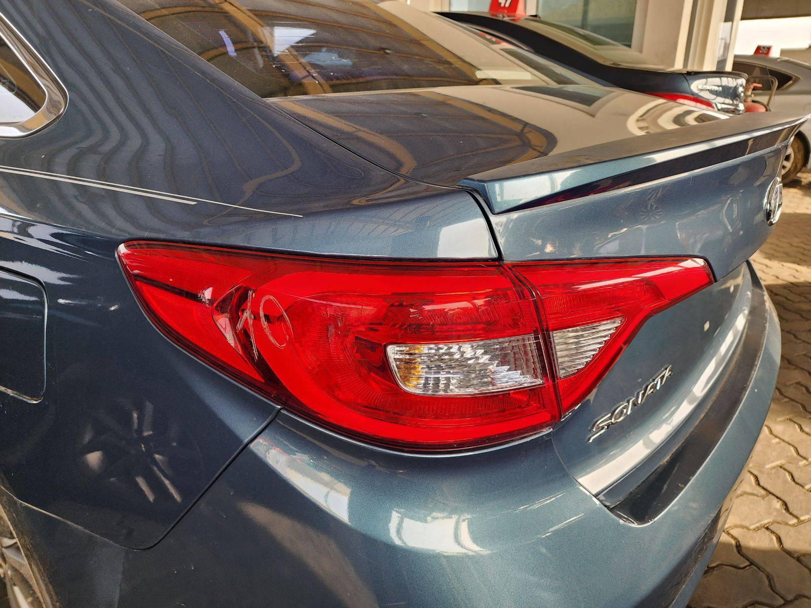2016 HYUNDAI SONATA — 146908 Miles — Lot 49927214 — Souq - Marhaba Auctions Used Cars - Image 11