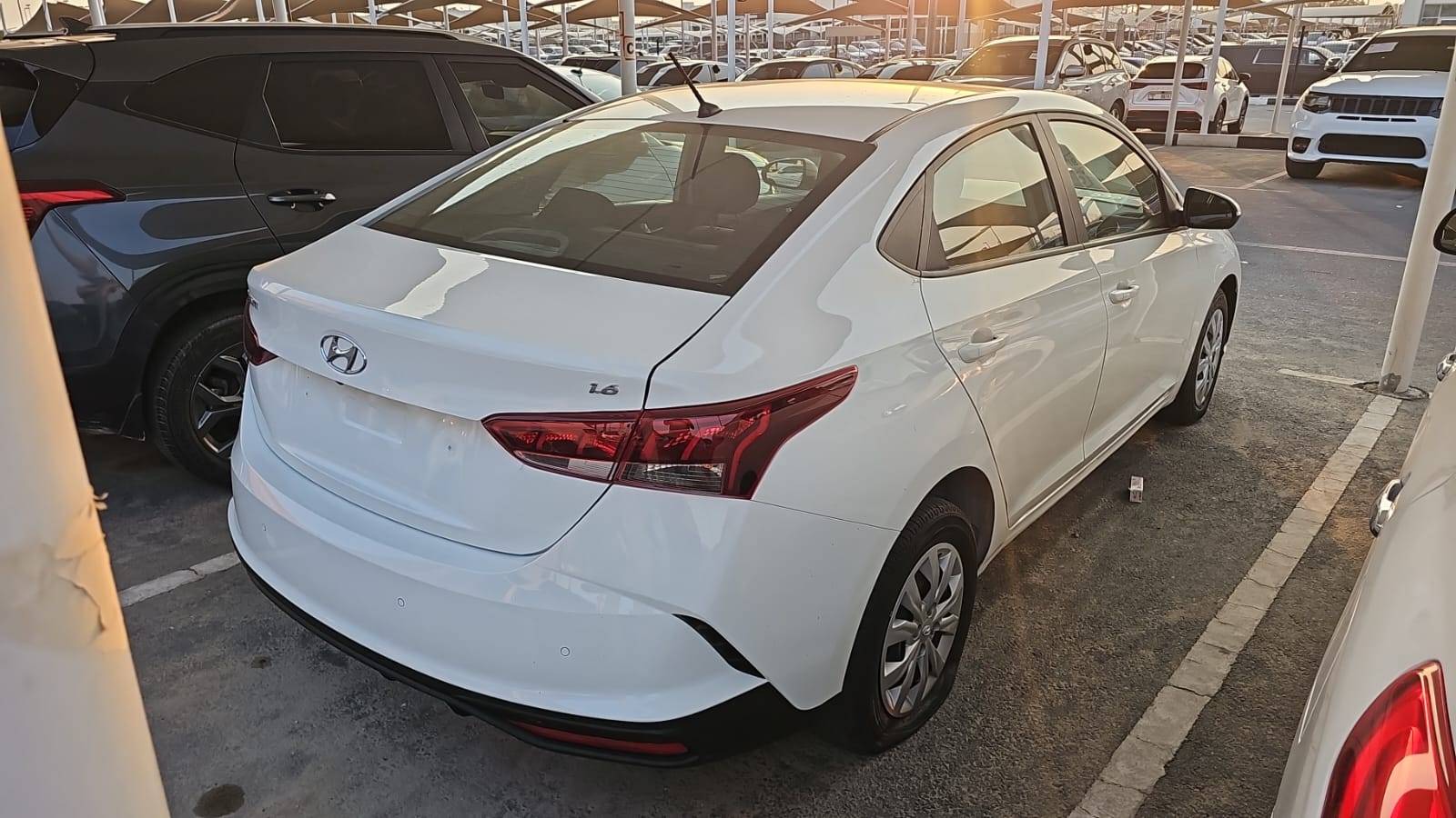 2023 HYUNDAI ACCENT — sold — 127690 KM — Lot 3PM349789 — Souq - Marhaba Auctions Used Cars - Image 6