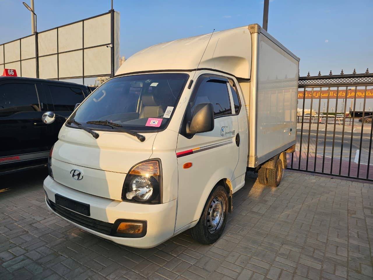 HYUNDAI PORTER 2 2016 - Marhaba Auction Used Cars - Image 6