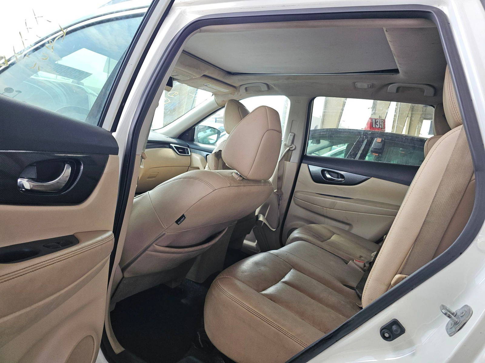 NISSAN ROGUE 2016 - Marhaba Auction Used Cars - Image 7