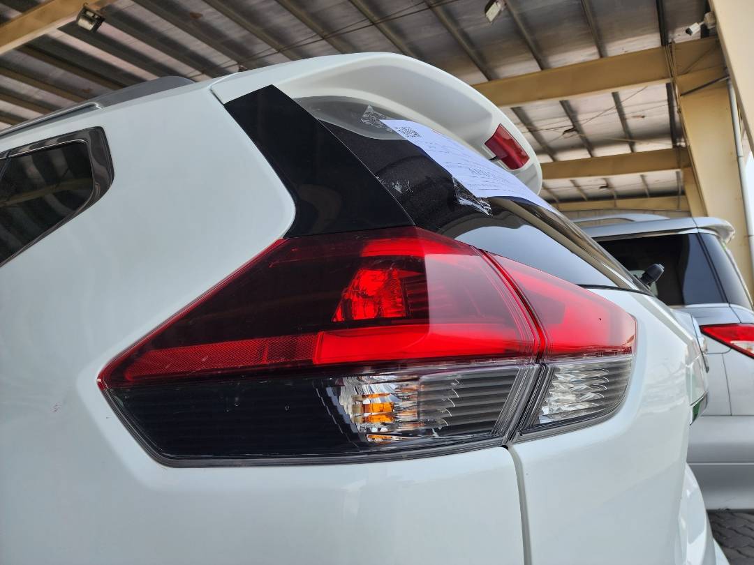 2019 NISSAN ROGUE — 85116 Miles — Lot KP511657 — Souq - Marhaba Auctions Used Cars - Image 10