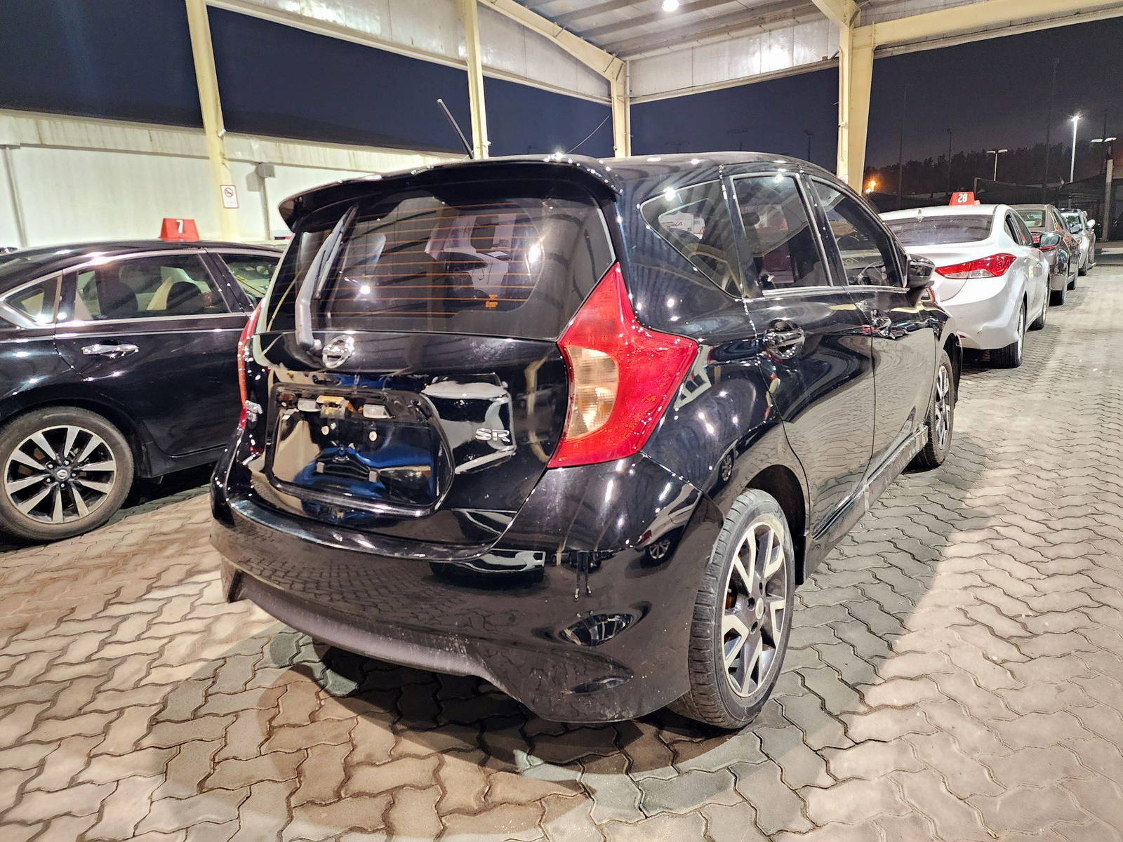 2016 NISSAN VERSA NOTE — 142710 KM — Lot 12120115 — Souq - Marhaba Auctions Used Cars - Image 3