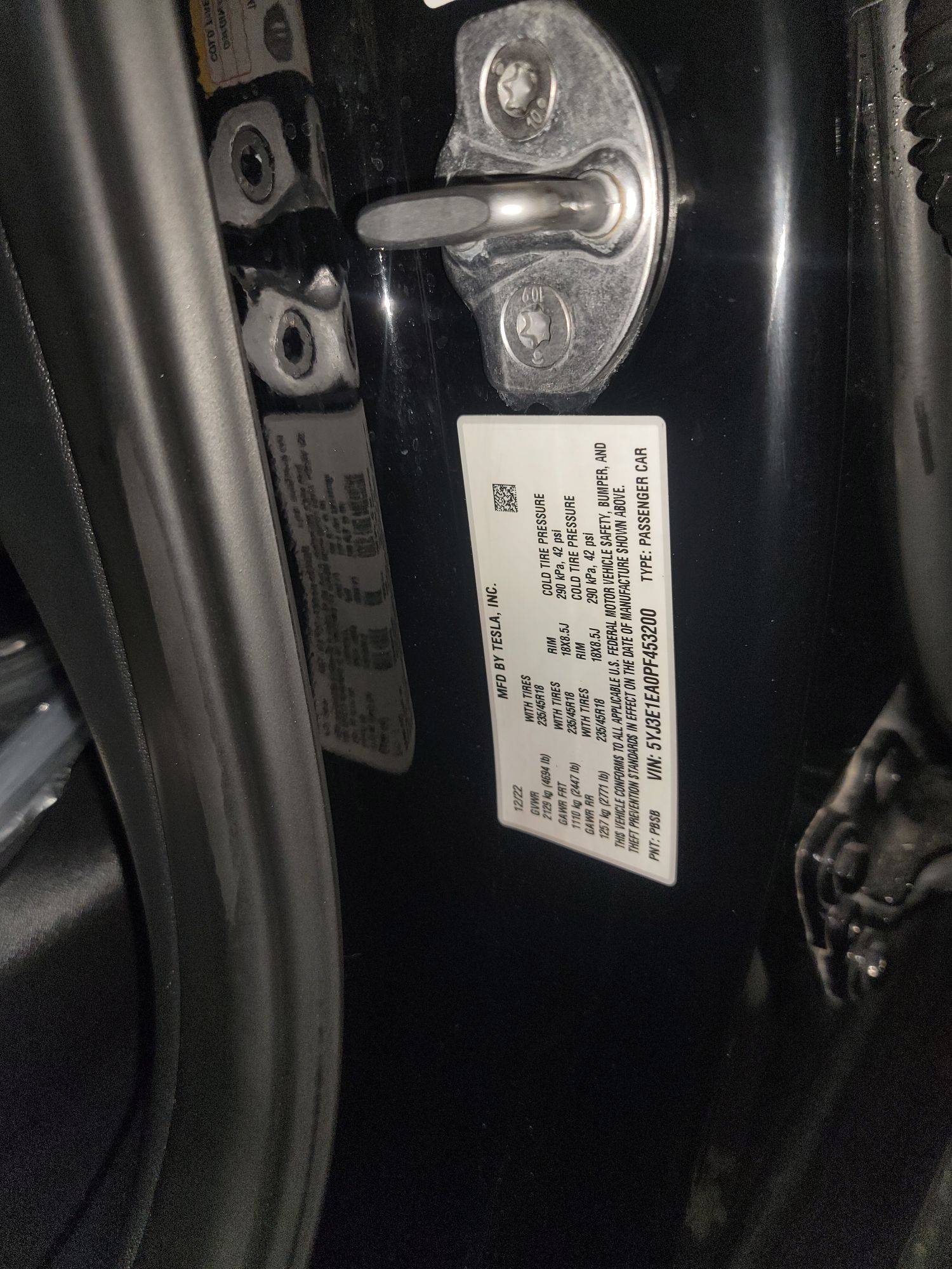 TESLA MODEL 3 2023 - Marhaba Auction Used Cars - Image 9