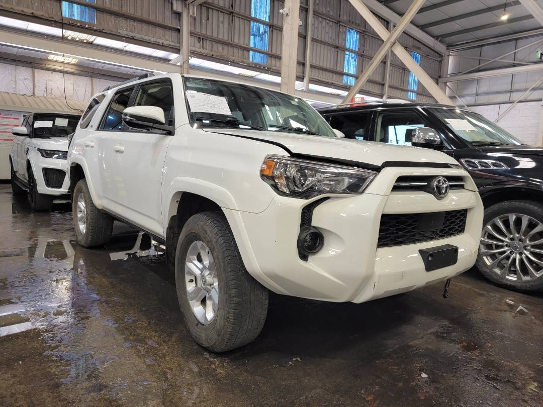 2022 TOYOTA 4RUNNER — 42715 Miles — Lot 5978560 — Main - Marhaba Auctions Used Cars - Image 4