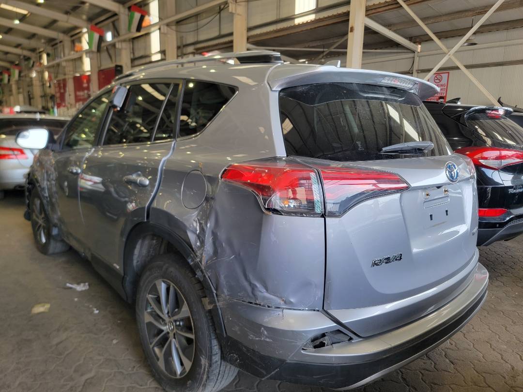 2018 TOYOTA RAV4 — 92155 Miles — Lot D186322 — Main - Marhaba Auctions Used Cars - Image 3