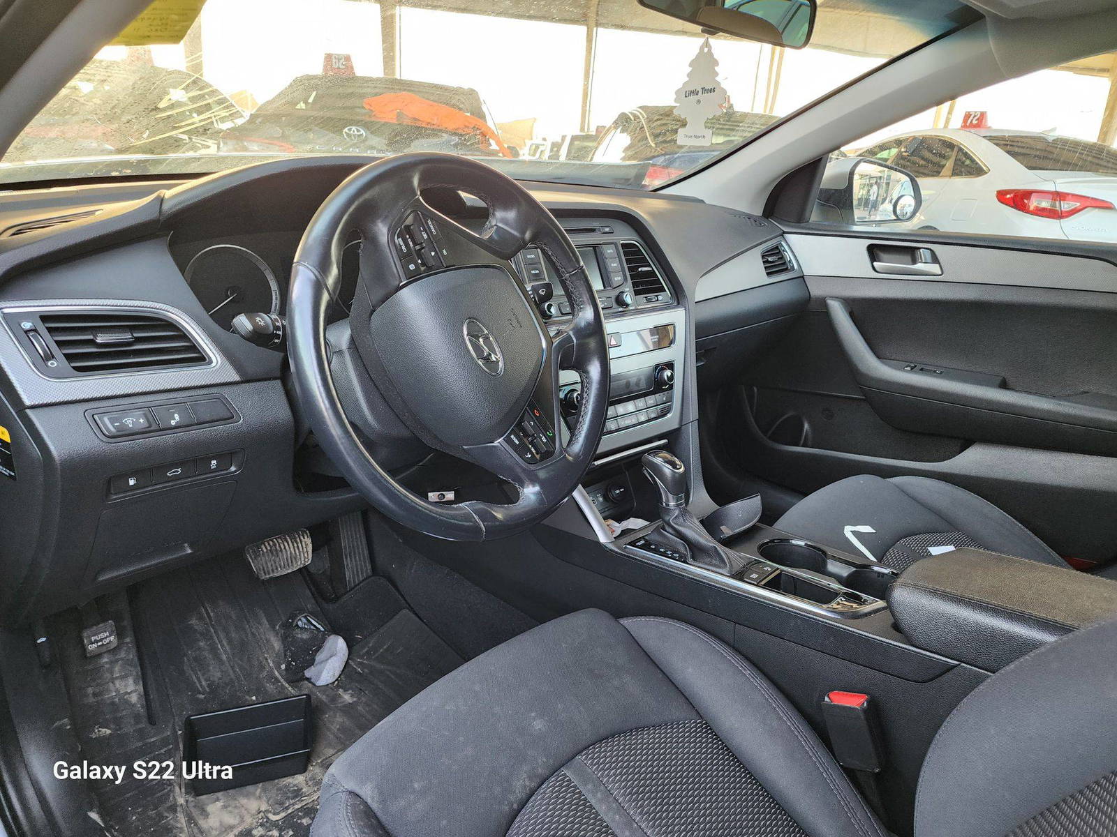 2017 HYUNDAI SONATA — 195608 KM — Lot H498718 - Marhaba Auctions Used Cars - Image 6