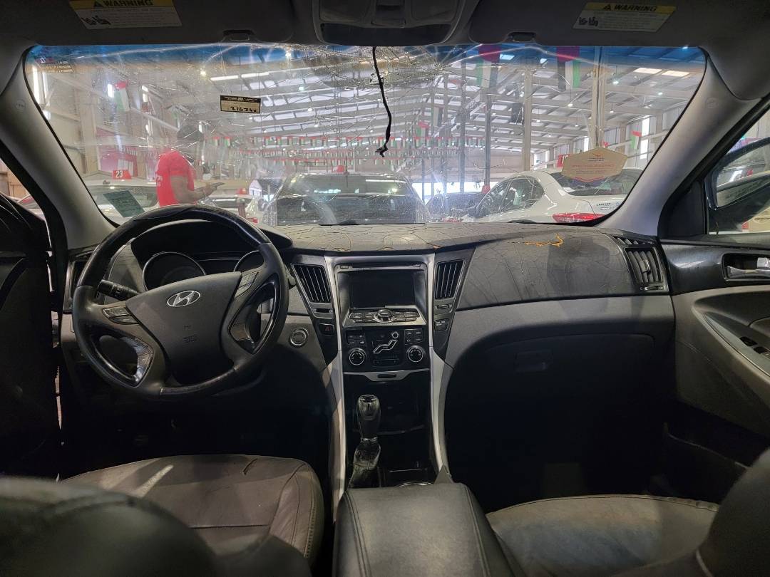 2011 HYUNDAI SONATA — 216240 Miles — Lot 40275832 — Main - Marhaba Auctions Used Cars - Image 8