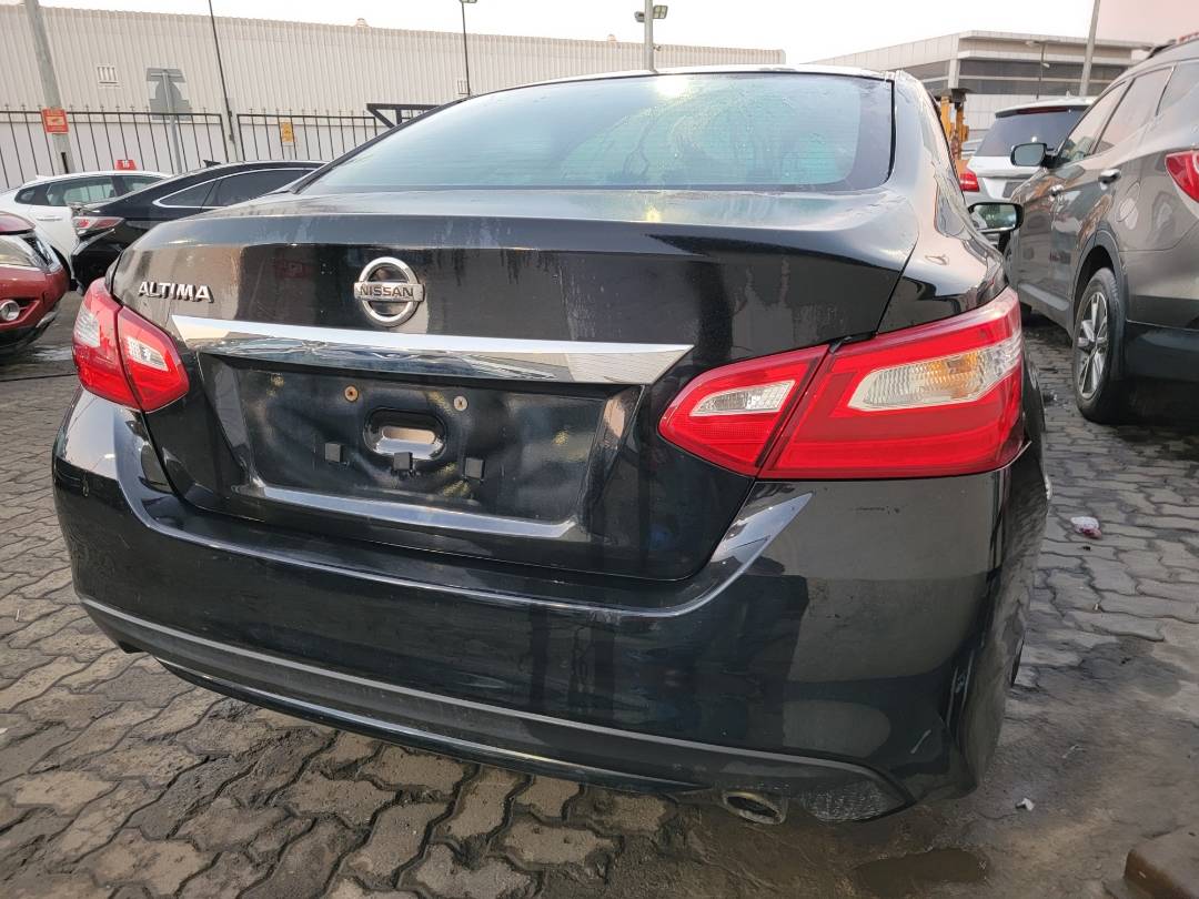 2016 NISSAN ALTIMA — 165701 Miles — Lot 9GN385182 — Souq - Marhaba Auctions Used Cars - Image 3