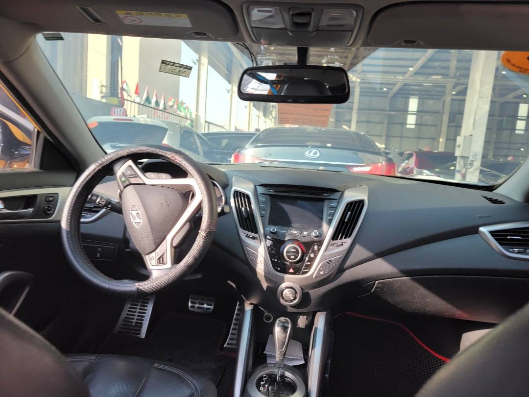 2013 HYUNDAI VELOSTER — 171080 KM — Lot U078354 — Main - Marhaba Auctions Used Cars - Image 8