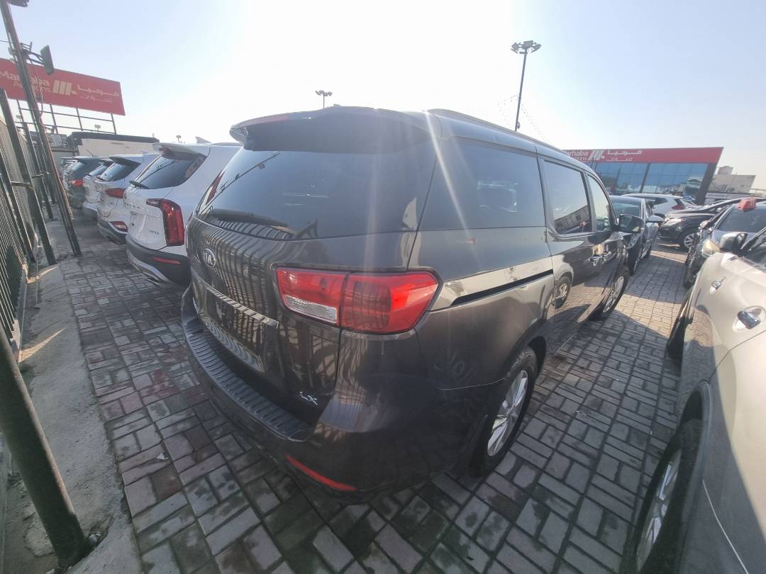 KIA SEDONA 2015 - Marhaba Auction Used Cars - Image 4