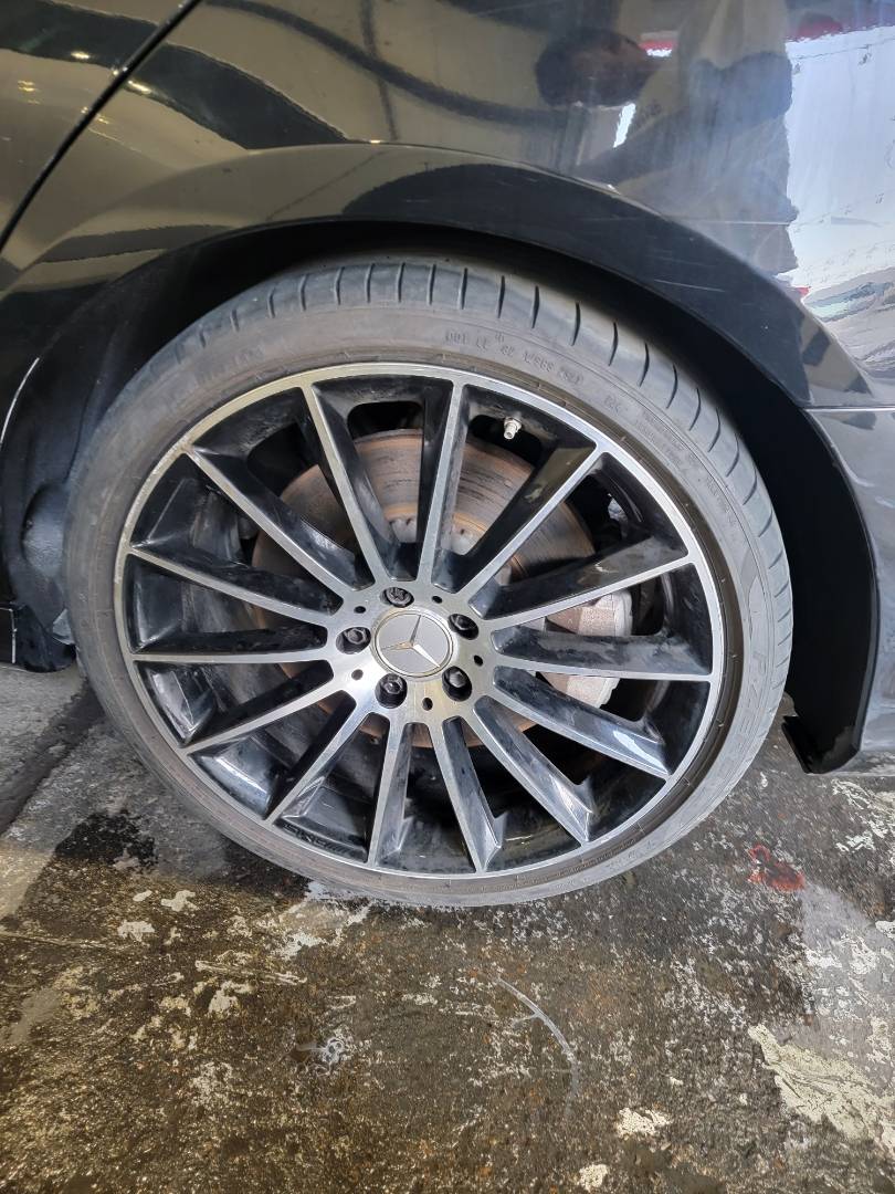 2018 MERCEDES BENZ E 43 — 34474 KM — Lot B8JA456994 — Main - Marhaba Auctions Used Cars - Image 9