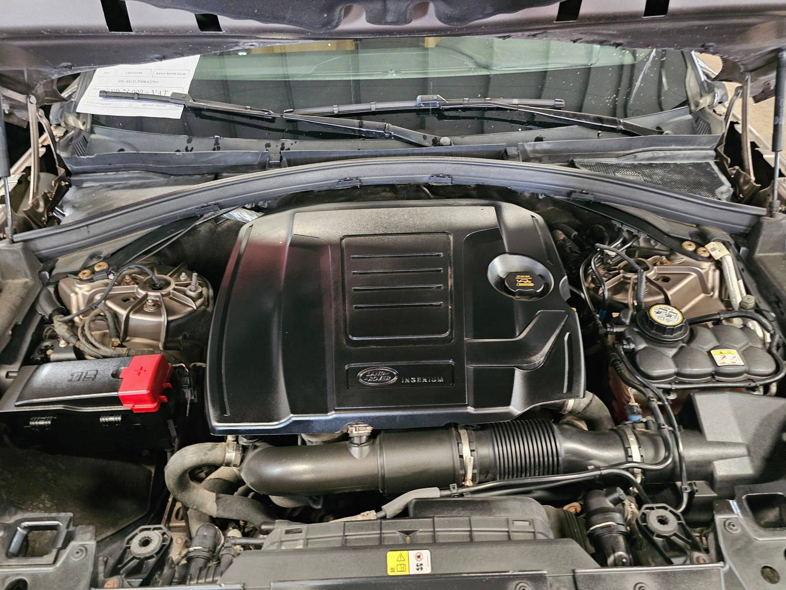 LAND ROVER RANGE ROVER VELAR 2019 - Marhaba Auction Used Cars - Image 12
