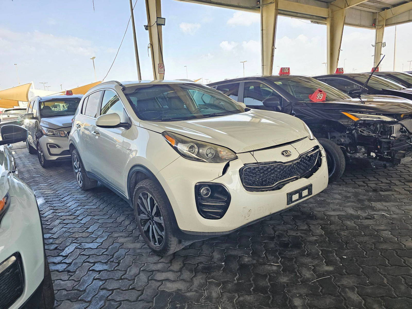 2017 KIA SPORTAGE — 155769 Miles — Lot 81801165 — Souq - Marhaba Auctions Used Cars - Image 4