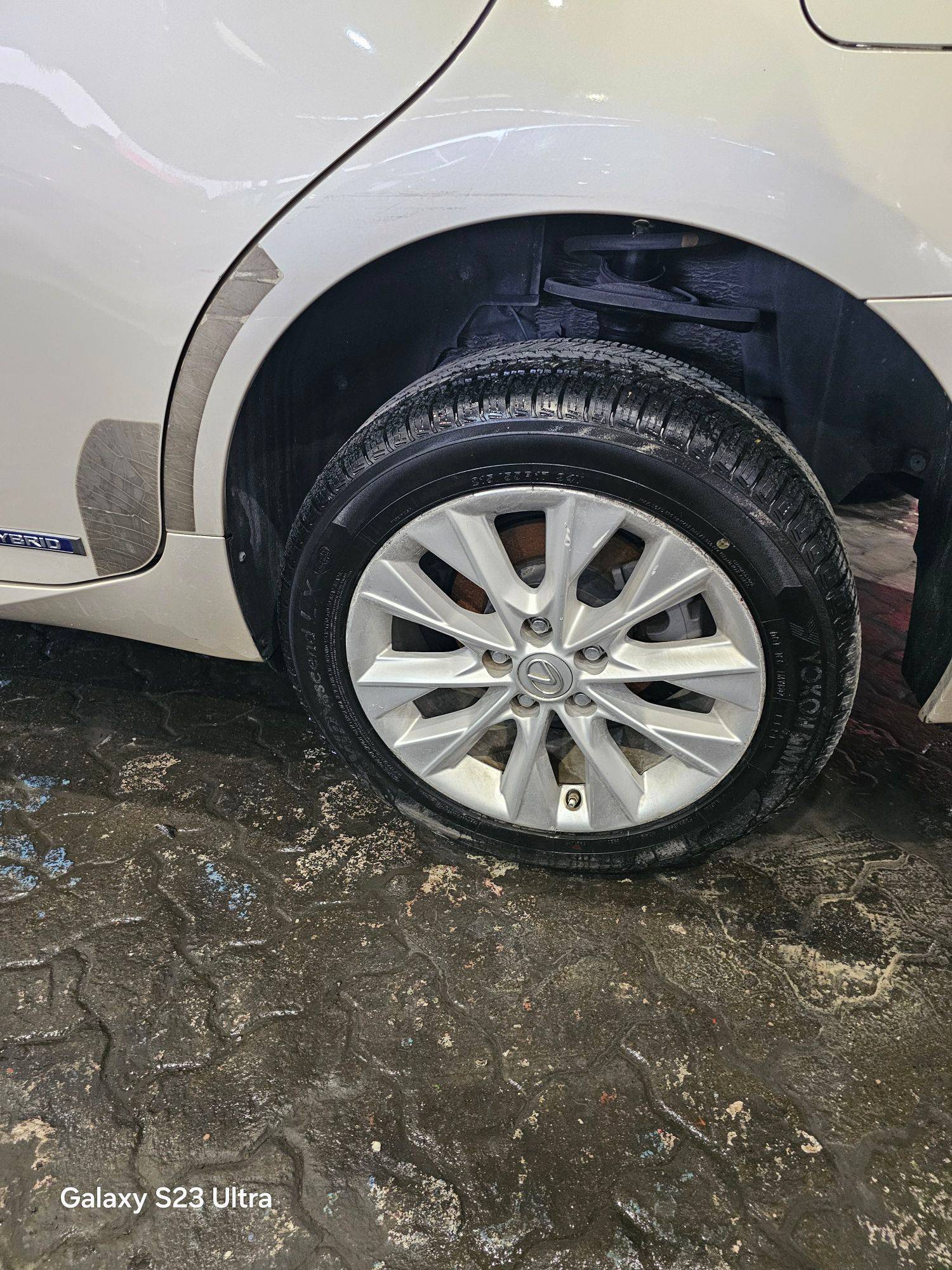 LEXUS ES 300H 2013 - Marhaba Auction Used Cars - Image 5