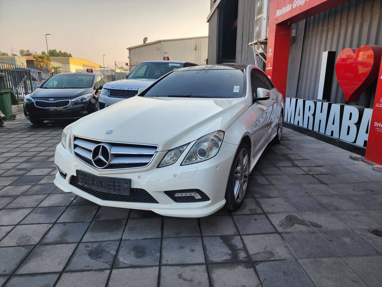 2011 MERCEDES BENZ E 350 — 177791 KM — Lot 103449 — Al Quoz - Marhaba Auctions Used Cars - Image 4