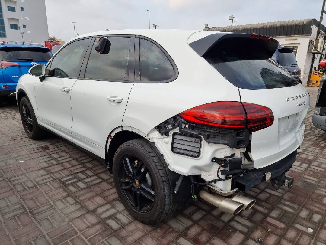 2016 PORSCHE Cayenne — 140864 Miles — Lot 70754854 — Souq - Marhaba Auctions Used Cars - Image 5