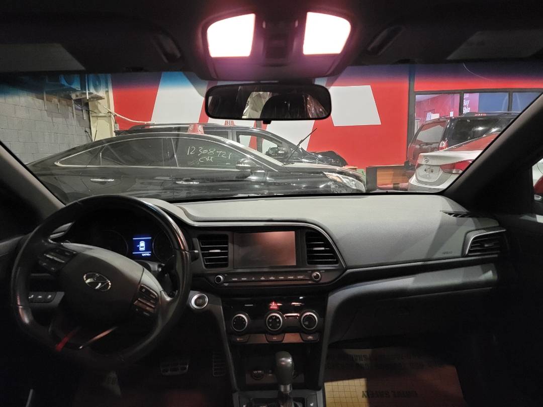 2019 HYUNDAI ELANTRA — 124740 Miles — Lot U813625 — Main - Marhaba Auctions Used Cars - Image 8