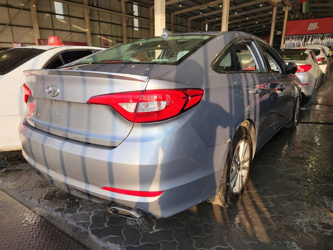 2015 HYUNDAI SONATA — 125144 Miles — Lot 1869829 — Main - Marhaba Auctions Used Cars - Image 3