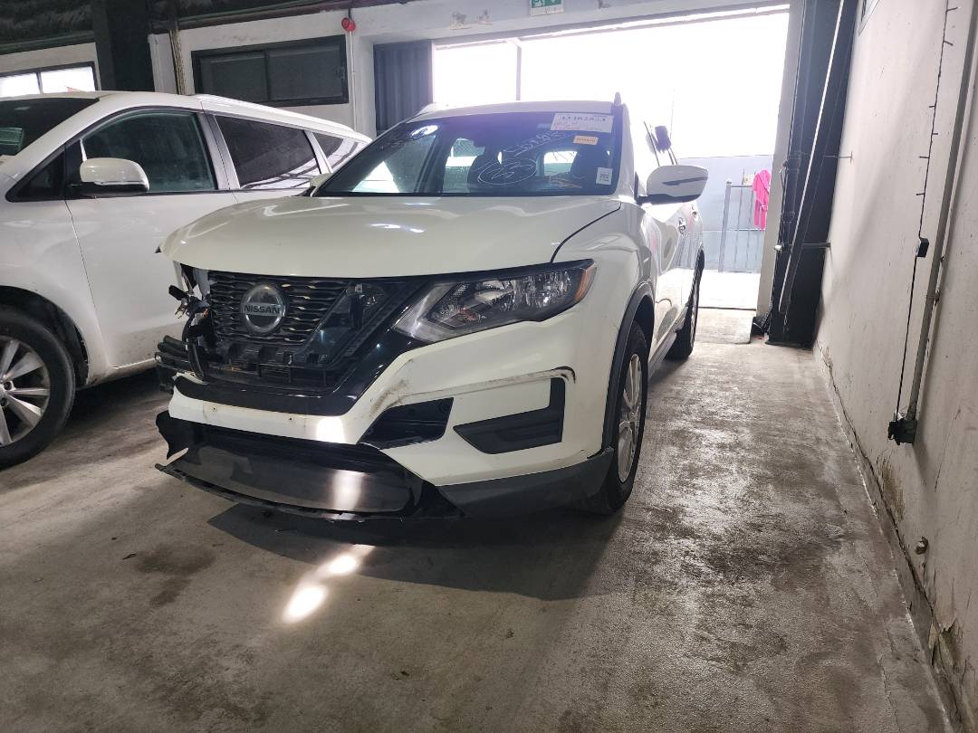NISSAN ROGUE