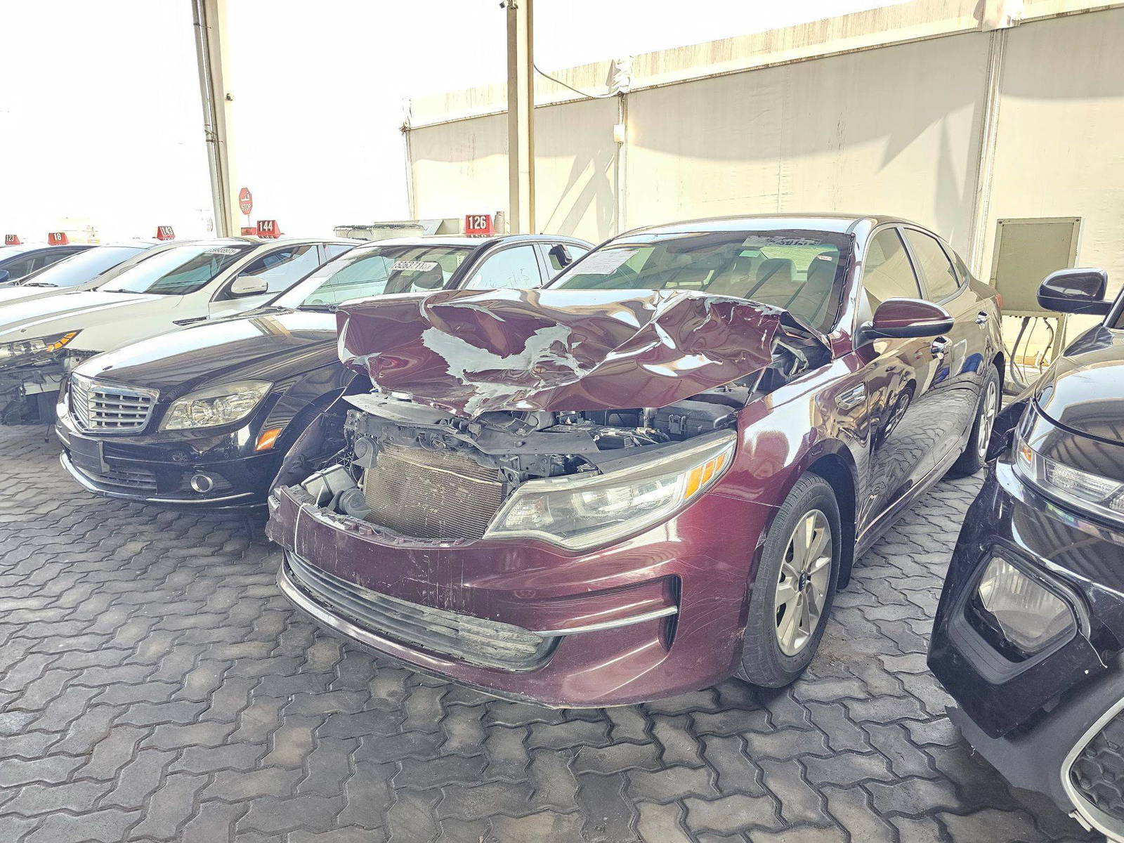 2018 KIA OPTIMA — 199269 Miles — Lot 7JG243016 — Souq - Marhaba Auctions Used Cars - Image 5