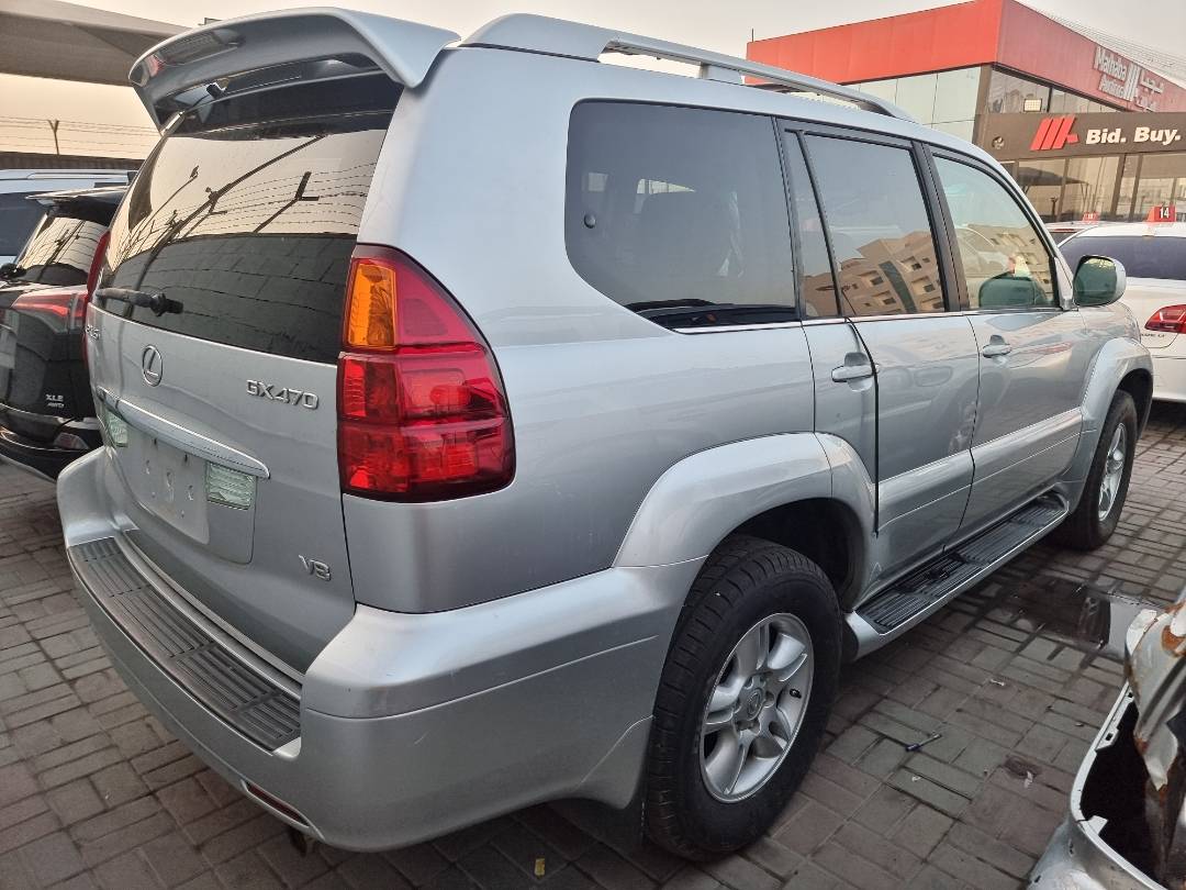2006 LEXUS GX 470 — 195199 Miles — Lot 124587 — Ind. 12 - Marhaba Auctions Used Cars - Image 4