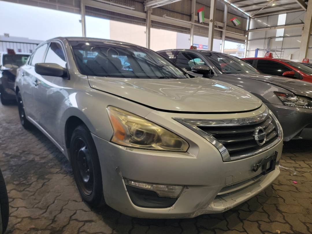 2013 NISSAN ALTIMA — 161615 Miles — Lot 44119 — Main - Marhaba Auctions Used Cars - Image 4