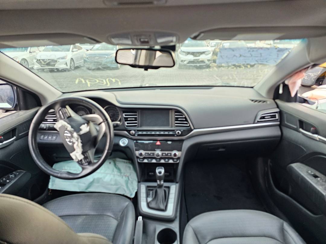 2019 HYUNDAI ELANTRA — 94605 KM — Lot U748720 — Main - Marhaba Auctions Used Cars - Image 8