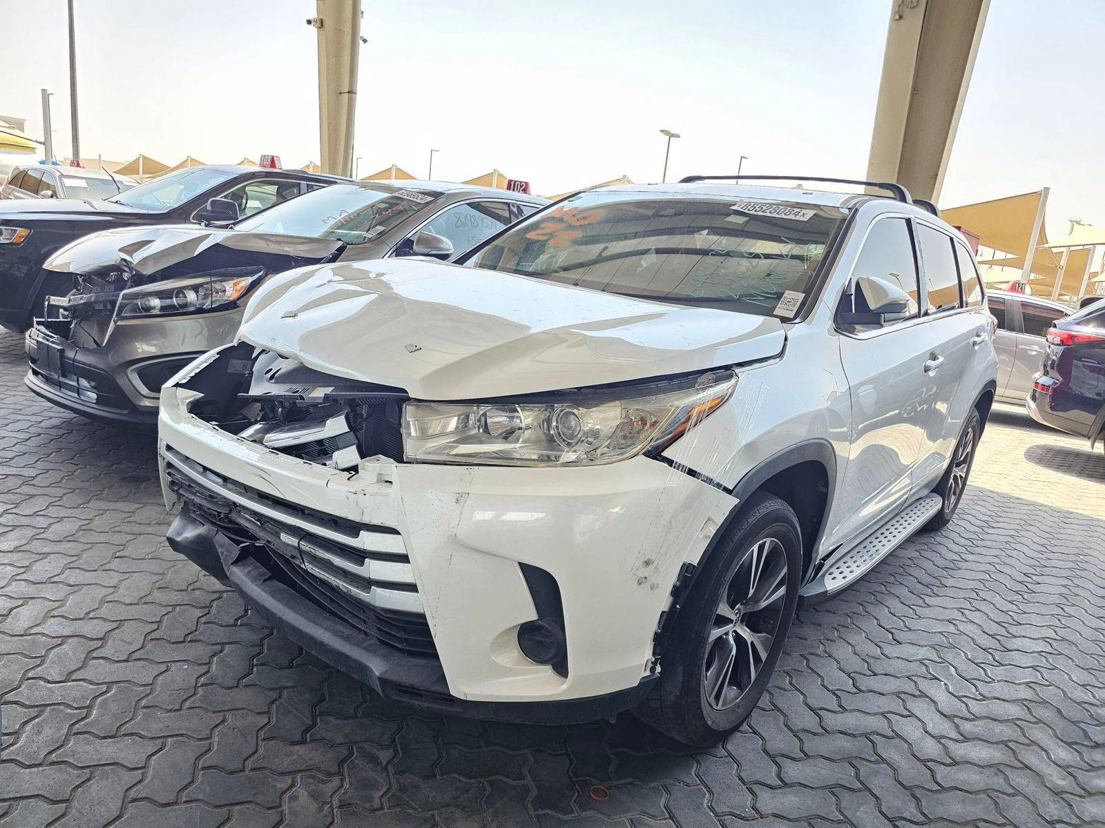 2019 TOYOTA HIGHLANDER — 109725 Miles — Lot FH8KS048464 — Souq - Marhaba Auctions Used Cars - Image 5