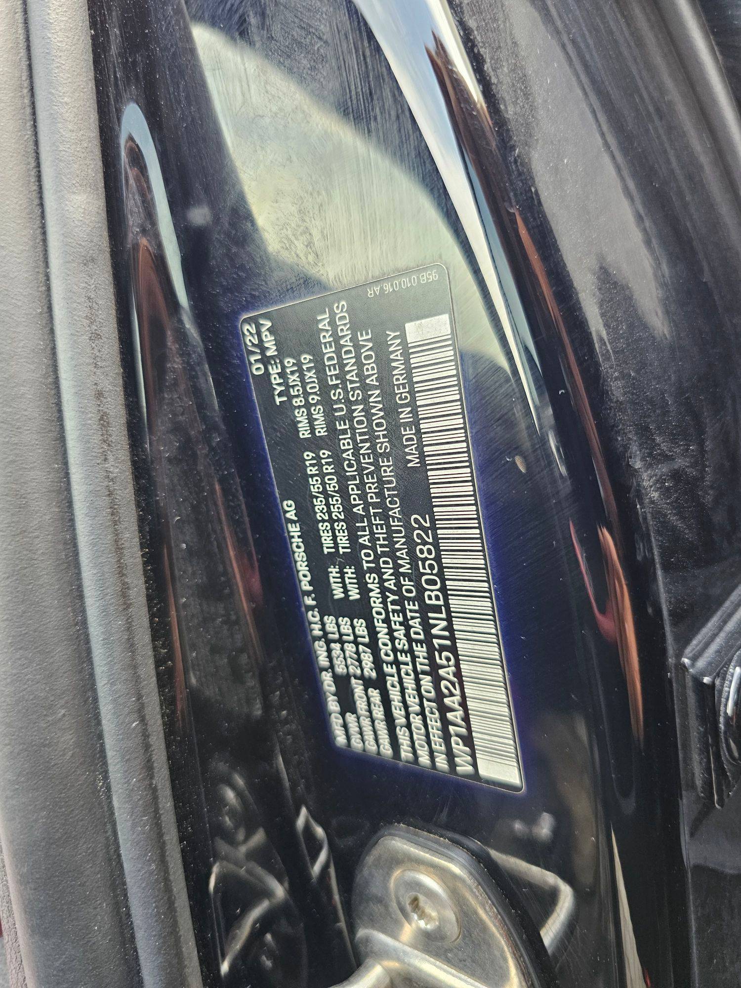 PORSCHE MACAN 2022 - Marhaba Auction Used Cars - Image 10