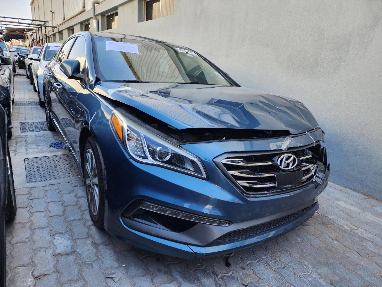 2017 HYUNDAI SONATA — 114981 Miles — Lot 77441 — Al Quoz - Marhaba Auctions Used Cars - Image 5
