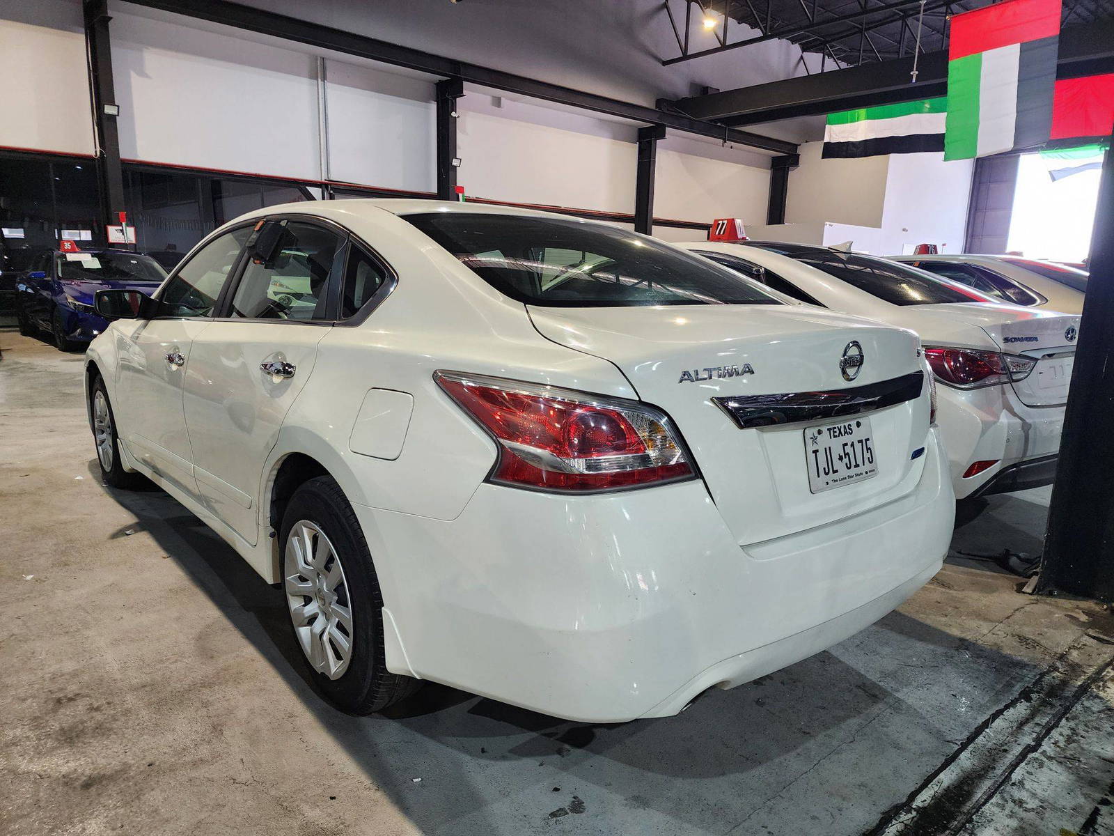 2014 NISSAN ALTIMA — 187728 Miles — Lot 386511 — Al Quoz - Marhaba Auctions Used Cars - Image 5