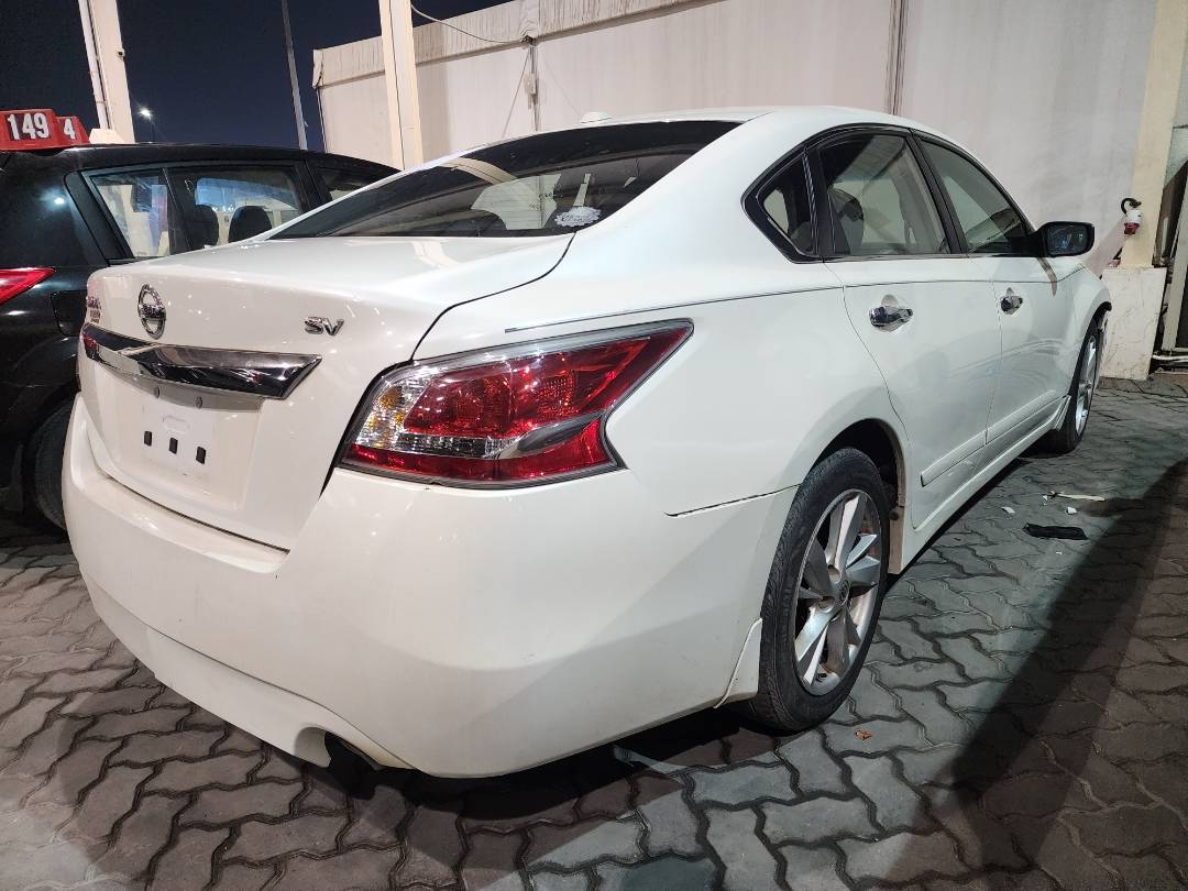 2015 NISSAN ALTIMA — 181461 Miles — Lot 4212884 — Main - Marhaba Auctions Used Cars - Image 5