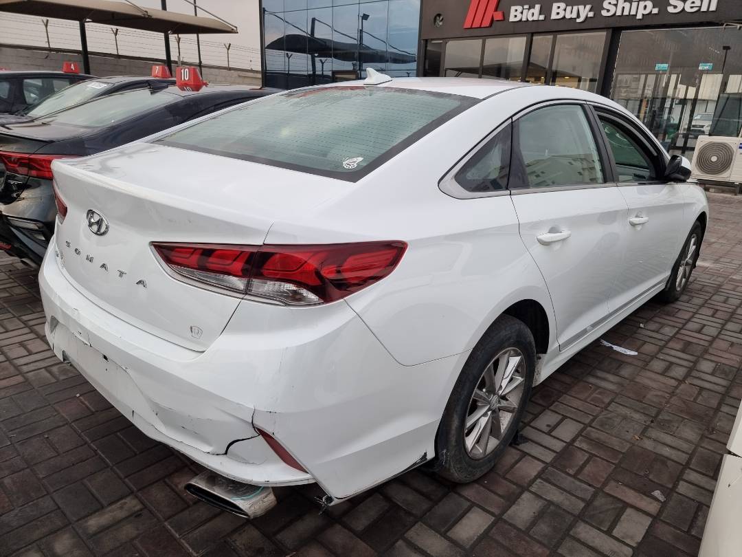 2019 HYUNDAI SONATA — 65841 Miles — Lot 215487 — Ind. 12 - Marhaba Auctions Used Cars - Image 5