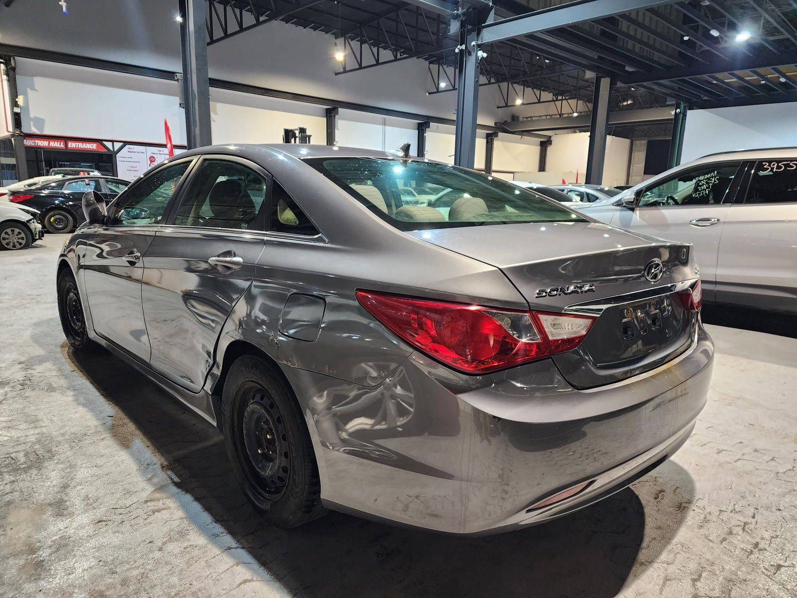 2011 HYUNDAI SONATA — 195365 Miles — Lot 58923314 — Main - Marhaba Auctions Used Cars - Image 4