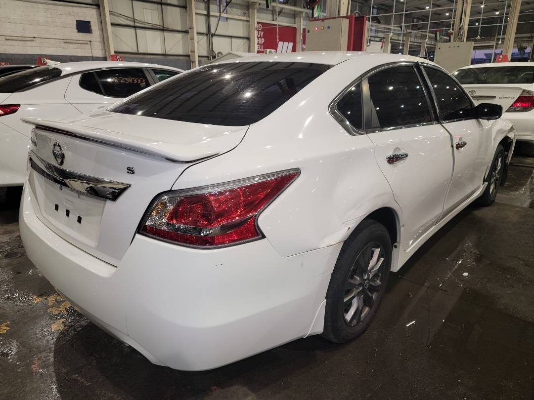 2015 NISSAN ALTIMA — 86037 Miles — Lot 64342302 - Marhaba Auctions Used Cars - Image 3