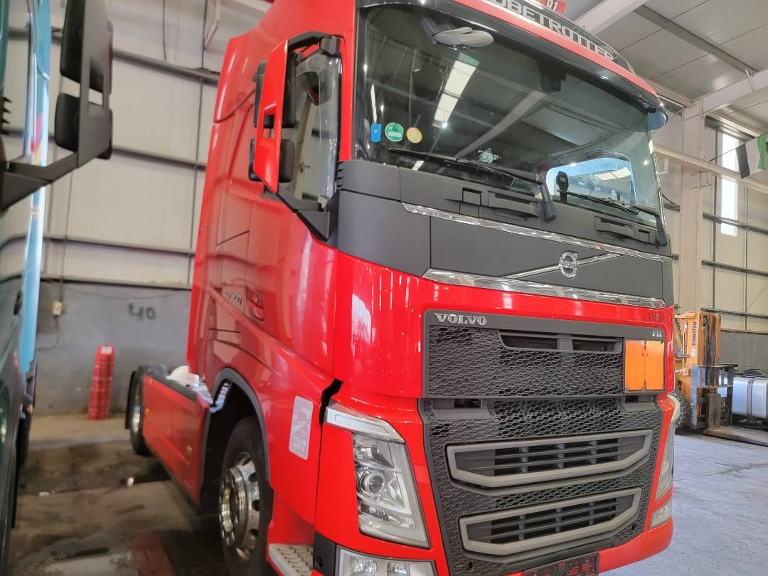 2014 VOLVO FH-Series — 1138065 KM — Lot 6EB679660 — Main - Marhaba Auctions Used Cars - Image 6