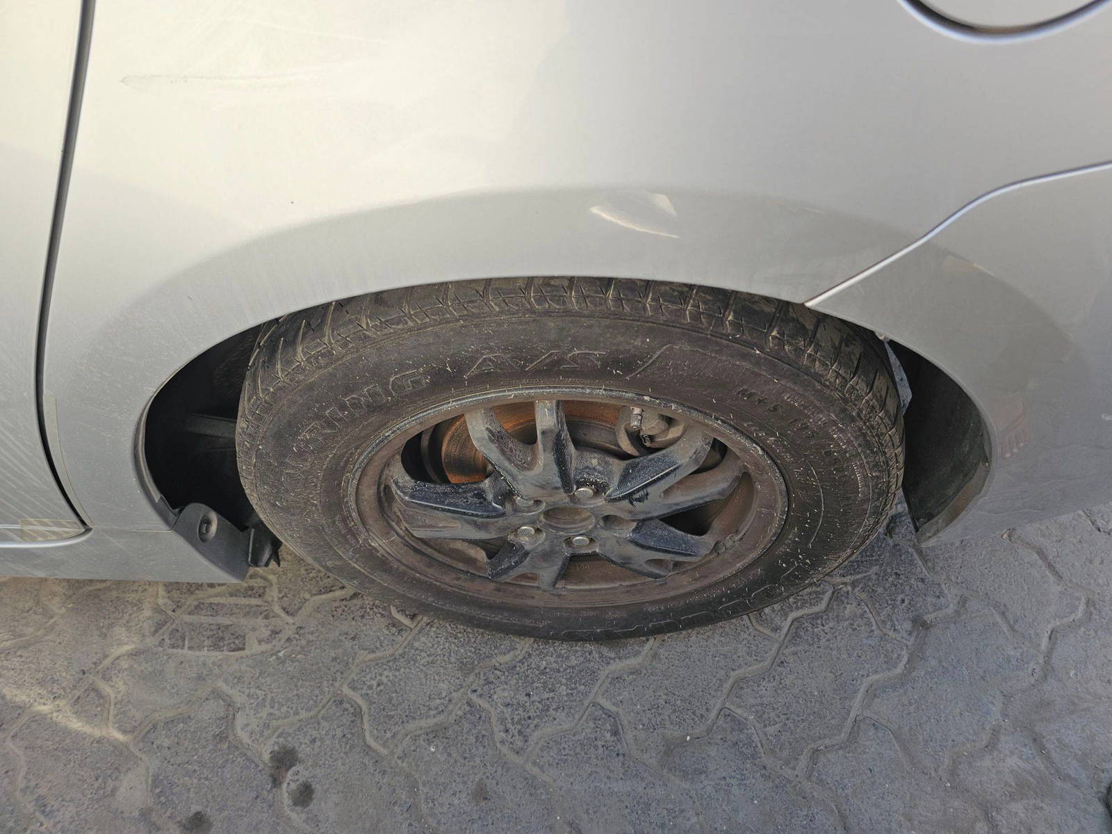 TOYOTA PRIUS 2015 - Marhaba Auction Used Cars - Image 6