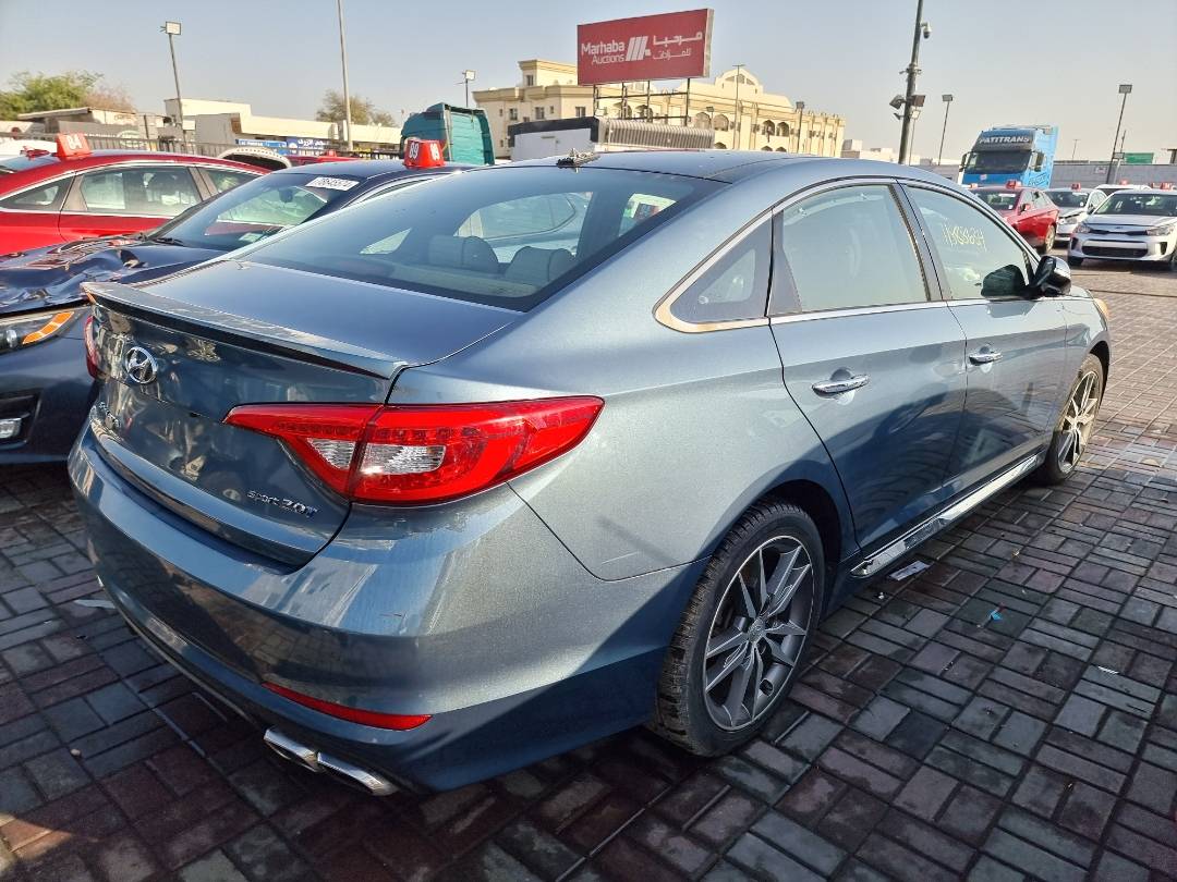 2015 HYUNDAI SONATA — 130090 Miles — Lot 215478 — Ind. 12 - Marhaba Auctions Used Cars - Image 5