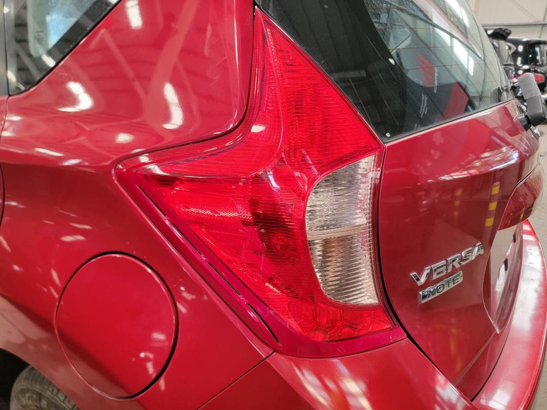 2015 NISSAN VERSA NOTE — 124893 Miles — Lot L360846 — Main - Marhaba Auctions Used Cars - Image 10