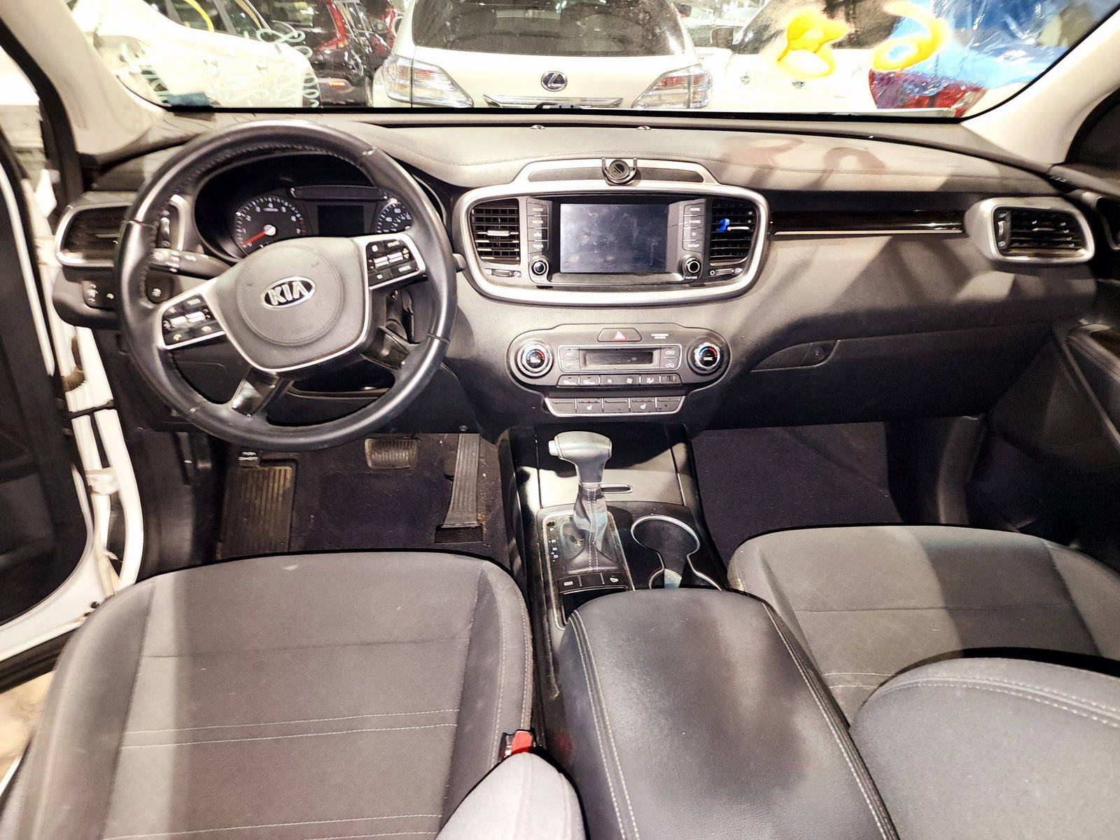 2020 KIA SORENTO — 46141 Miles — Lot 83644974 — Souq - Marhaba Auctions Used Cars - Image 7