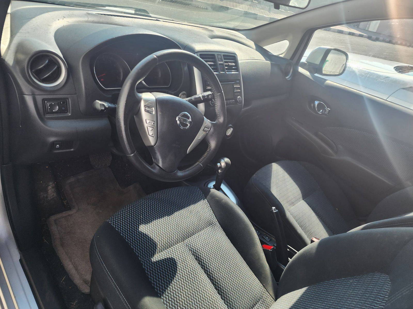 2014 NISSAN VERSA NOTE — 72260 Miles — Lot 60228743 - Marhaba Auctions Used Cars - Image 4