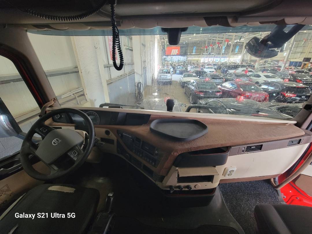 2015 VOLVO FH-Series — 1436119 KM — Lot 0FB737580 — Main - Marhaba Auctions Used Cars - Image 7