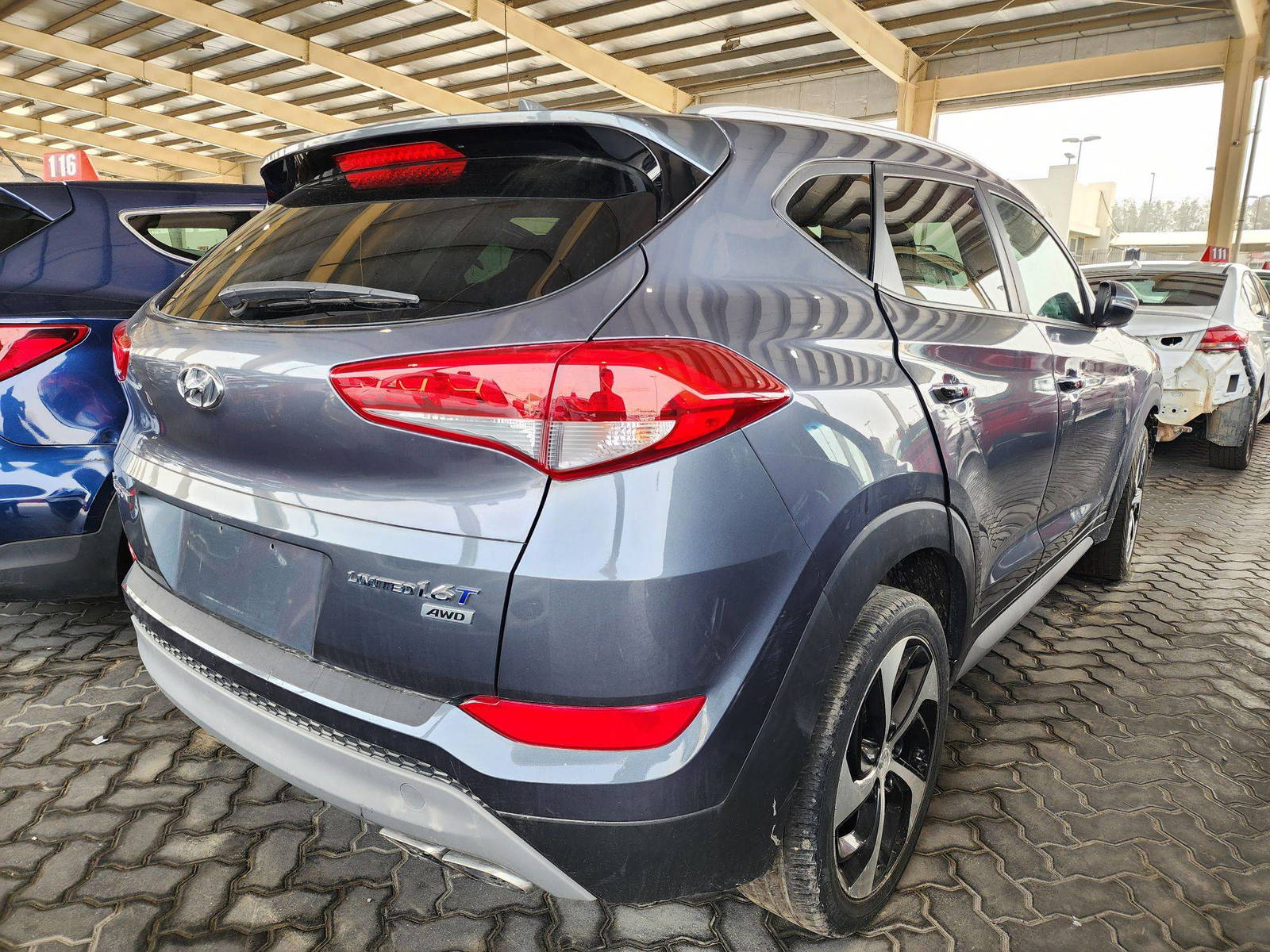 2018 HYUNDAI TUCSON — 42772 Miles — Lot 819492 — Souq - Marhaba Auctions Used Cars - Image 3