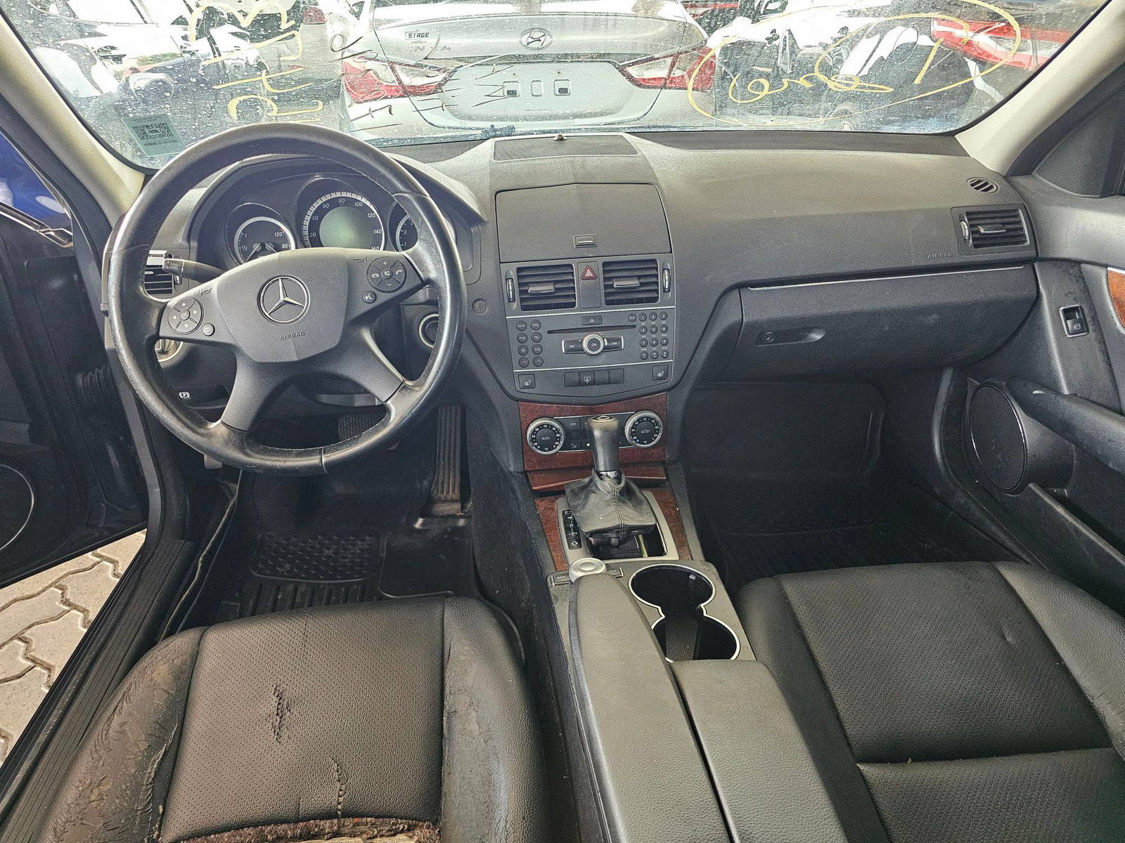 MERCEDES BENZ C300 2011 - Marhaba Auction Used Cars - Image 7