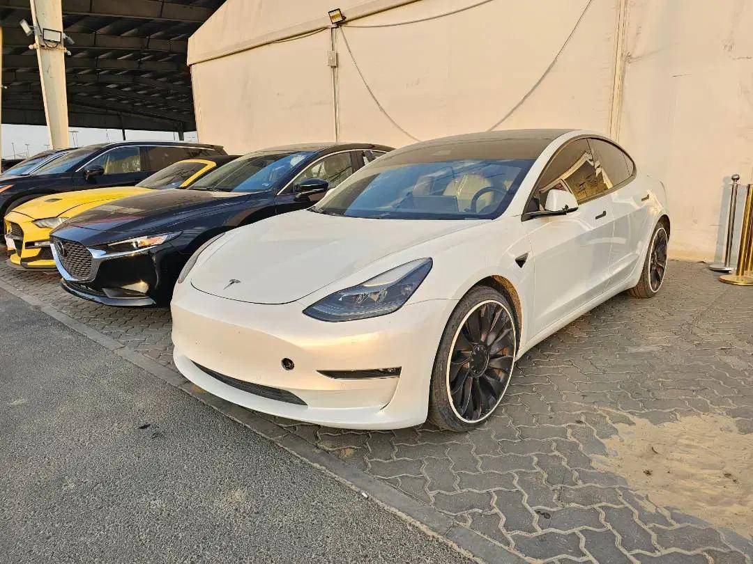 2021 TESLA MODEL 3 — sold — 161800 KM — Lot 7MF945237 — Main - Marhaba Auctions Used Cars - Image 6