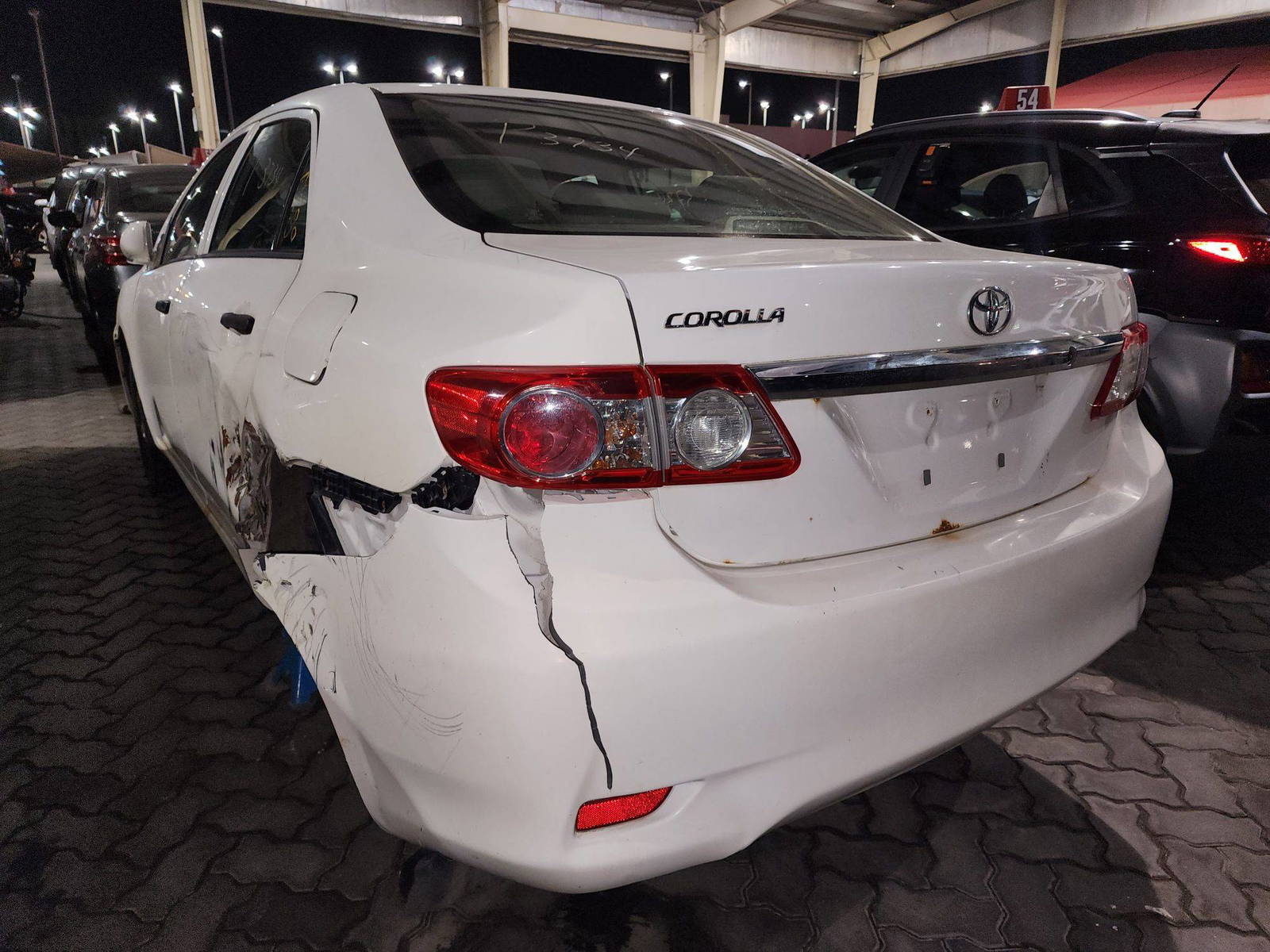2012 TOYOTA COROLLA — 332540 KM — Lot 913549 - Marhaba Auctions Used Cars - Image 5