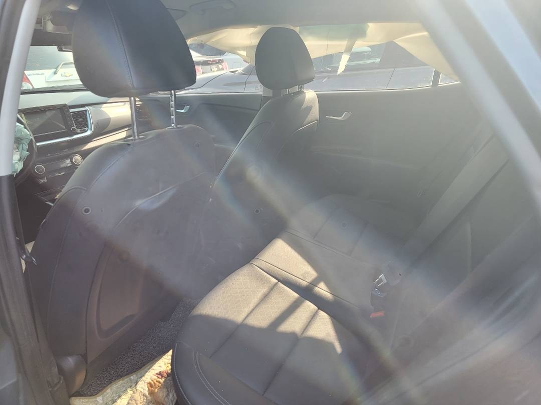2020 KIA STONIC — 63053 KM — Lot LS468170 — Main - Marhaba Auctions Used Cars - Image 6